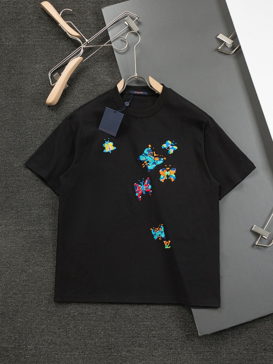 Monogram Streetwear Piece 3